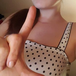 Model - MoneyPrincess Isabella dominatrix