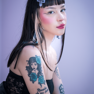 Model - Taylor Doll bigass