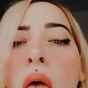 Model - ALLISON-COOL masturbation