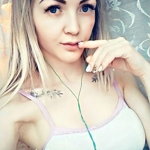 Model - Natali sex young