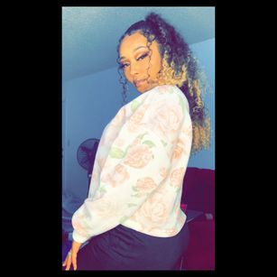 Model - Honey fantasies