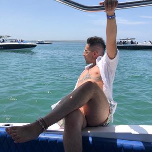 Model - Pamela happy