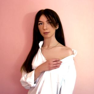 Model - EllieNash sexy