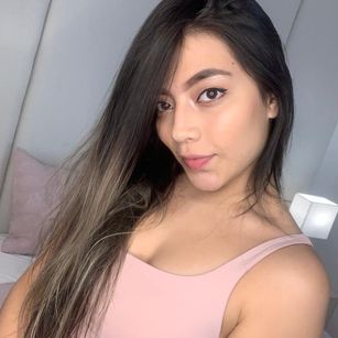 Model - Valeria-Smith nice