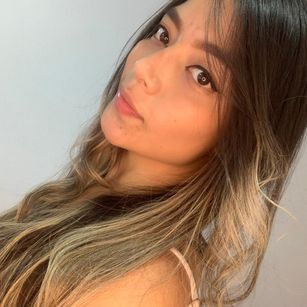 Model - Valeria-Smith young