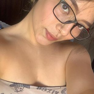 Model - Valeria-Smith nice