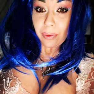 Model - BambiAmbita happy