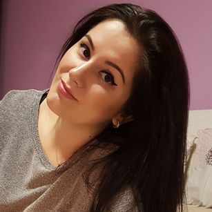 Model - MonaCherie blowjob