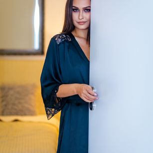 Model - LanaR pussyplay