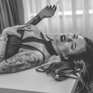 Model - AngeliqueNoir joi