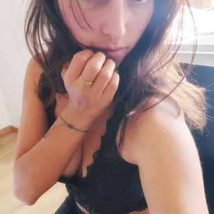 Model - Lucia nauthy