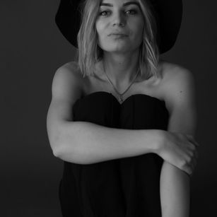 Model - BeccaNevill striptease