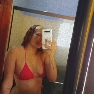 Model - latincutepao98 POV