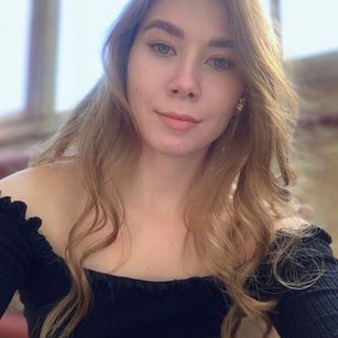 Model - Lizzie_Justice student