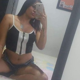 Model - latincutepao98 Showlesbian