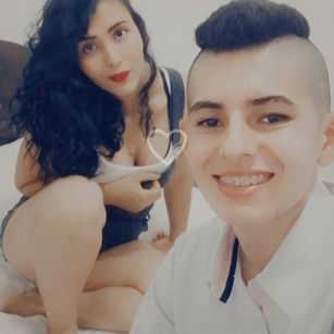 Model - Dreamcouple216 cum