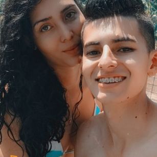 Model - Dreamcouple216 squirting