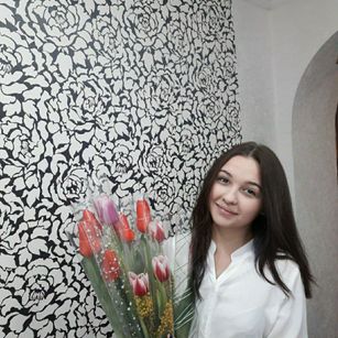 Model - Sweet Olya horny