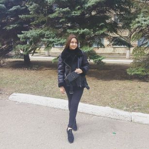 Model - Sweet Olya student