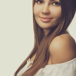 Model - Taleynesa beautiful