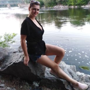 Model - Miranda blueeyed