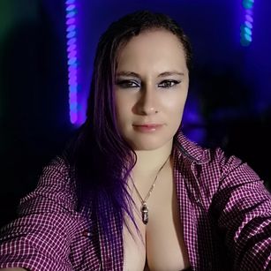 Model - MICHELLE pussy