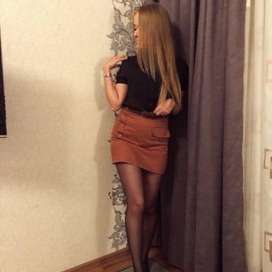 Model - ASIA_VESNA ass