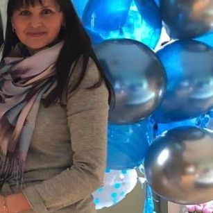 Model - Soo Sweet brunette