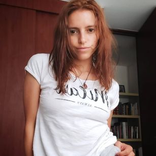 Model - Lucia traviesa