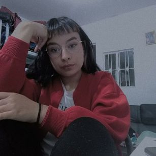 Model - Sweet Cat feet