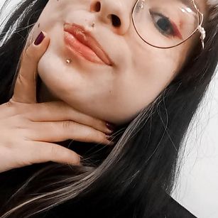 Model - Sweet Cat bondage