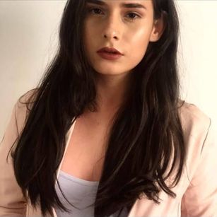 Model - Emma Rousse teen