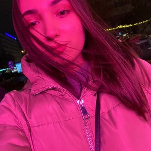 Model - Eva_Livingston tits