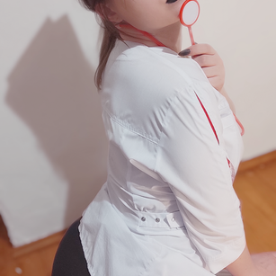 Model - Donttellurwife fetish