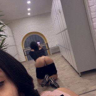 Model - Marta Pretty natural