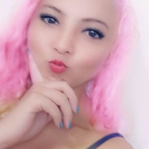 Model - ange_lyn dildo