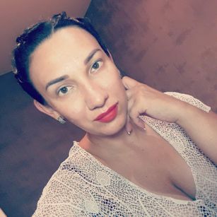 Model - MargoRose Margolove