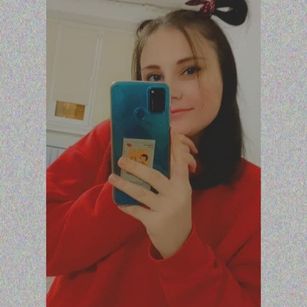 Model - Ashley cam2cam