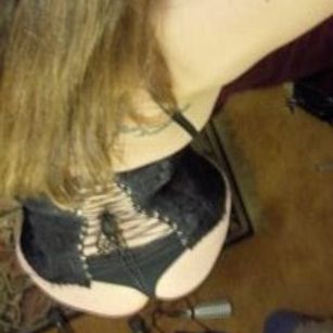 Model - Erika Meadows 1