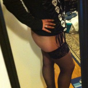 Model - Erika Meadows 3