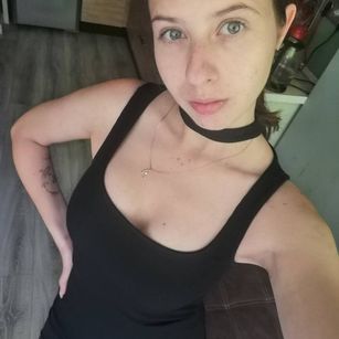 Model - Roxy striptease