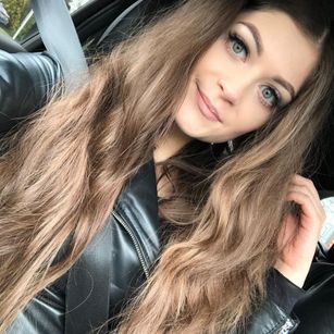 Model - LuckyAlice bigass