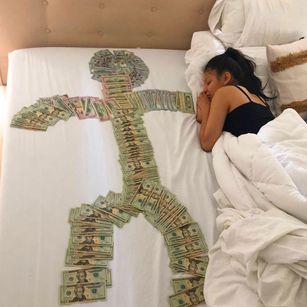 Model - Zara Rose BBW