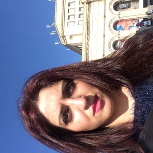 Model - AmiraDesalted bigass