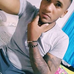 Model - musclecockm baile