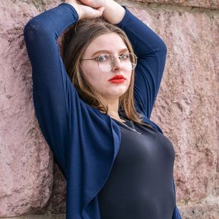 Model - nastya look sociable