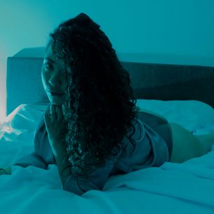 Model - Charlotte smoke