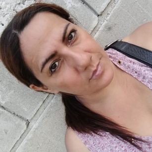 Model - Sol Solecito girl