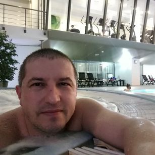 Model - MisterFaith pantyhose