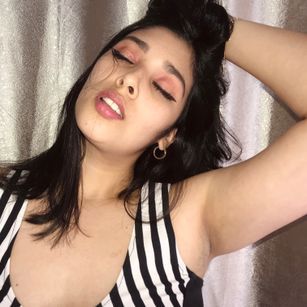 Model - Kat Rosie sexy